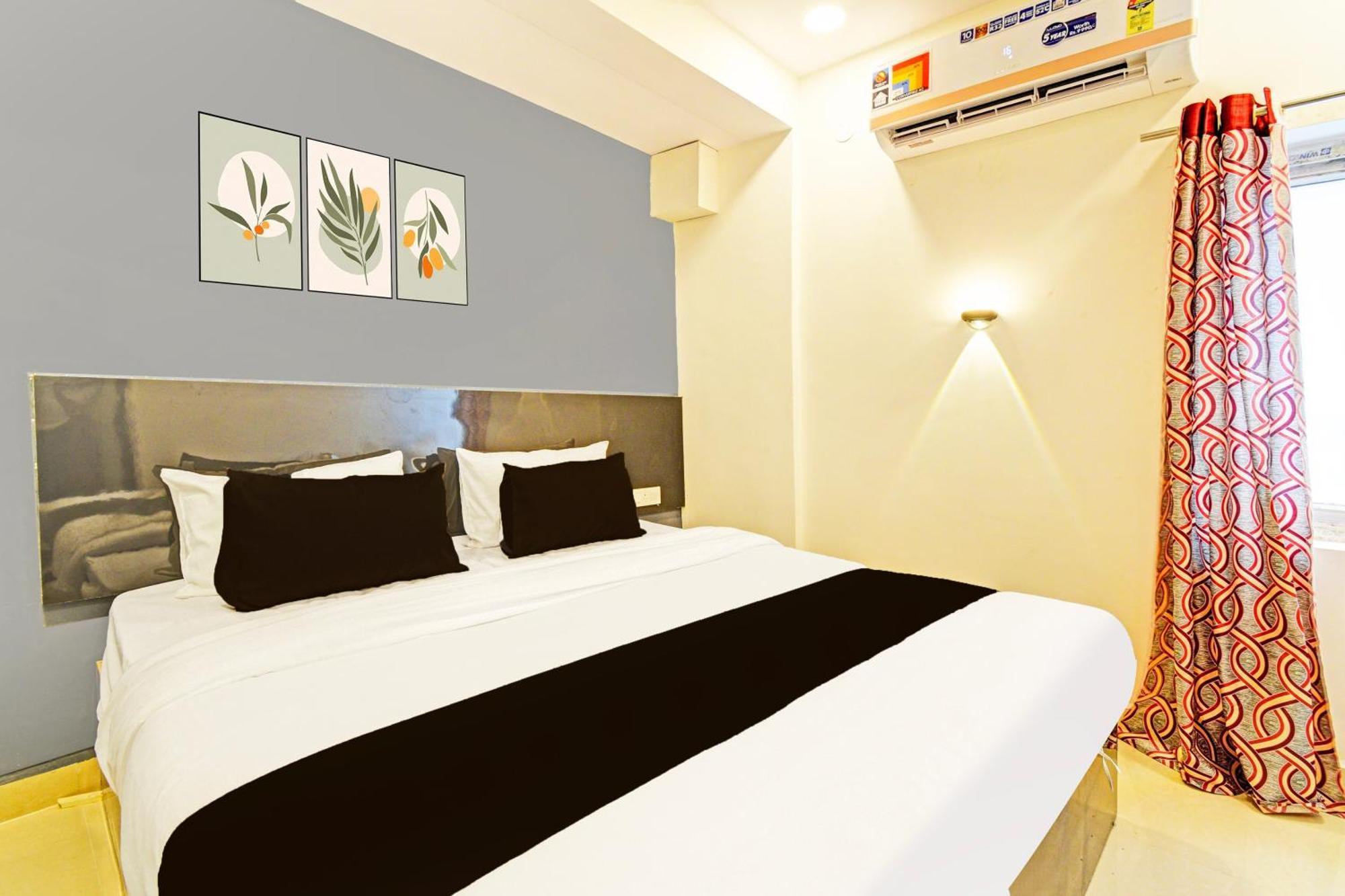 Hotel O Malani Inn Hyderabad Esterno foto