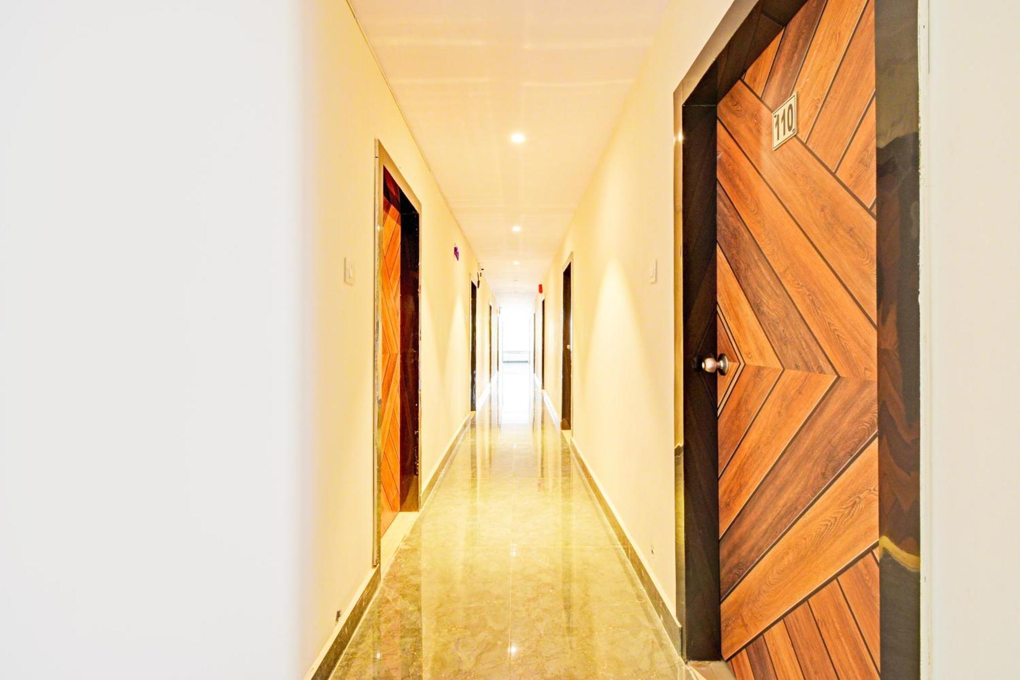 Hotel O Malani Inn Hyderabad Esterno foto